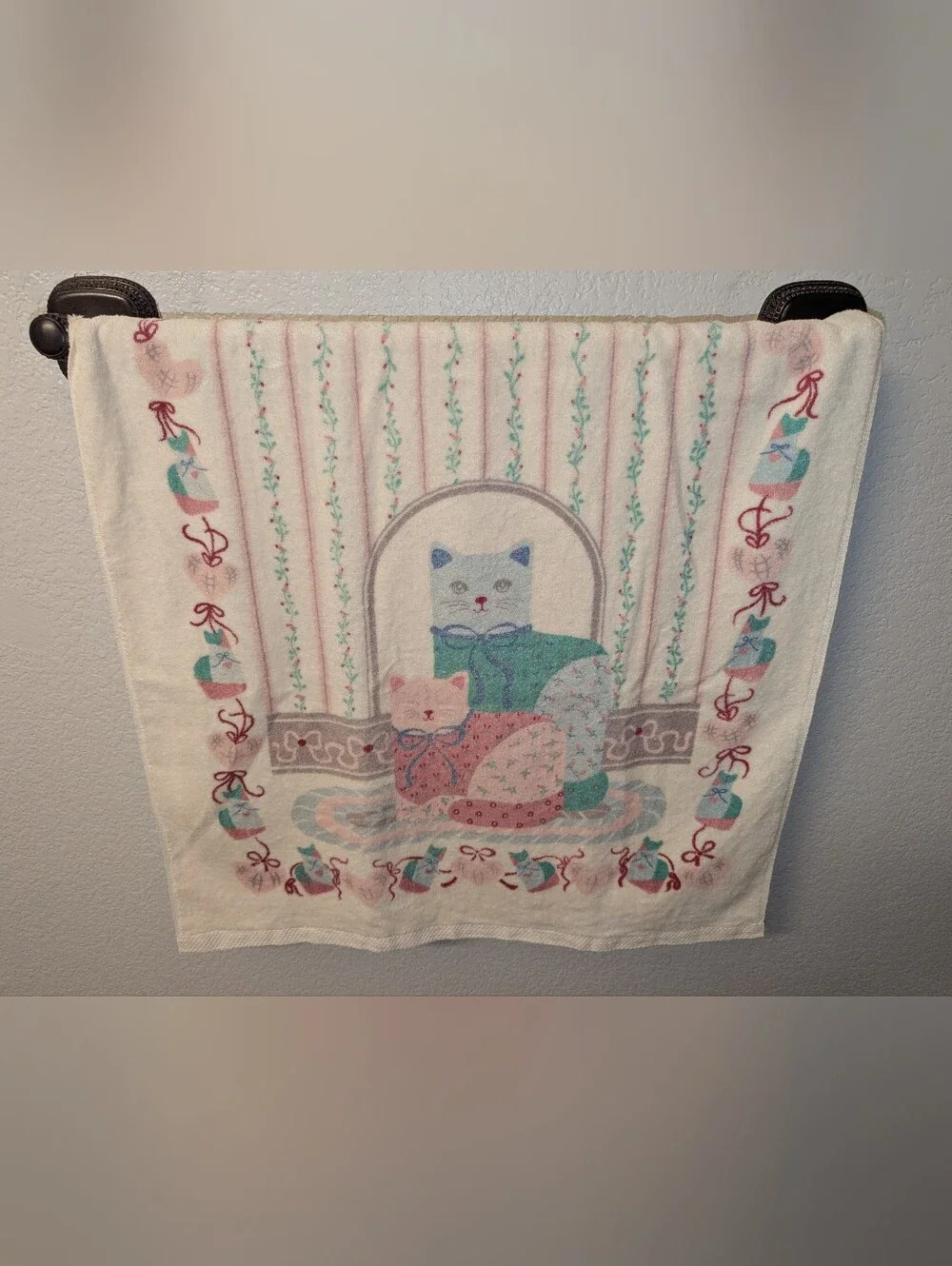 Vintage 80s Fieldcrest St. Marys Country Cat Towels - 2 Towels